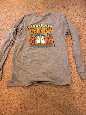 Women’s Grey 'Feed Me Candy' Halloween Long-Sleeve Tee
